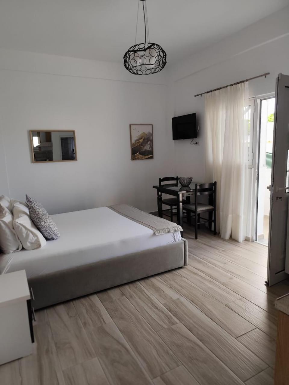 M&J Home Ksamil Kültér fotó