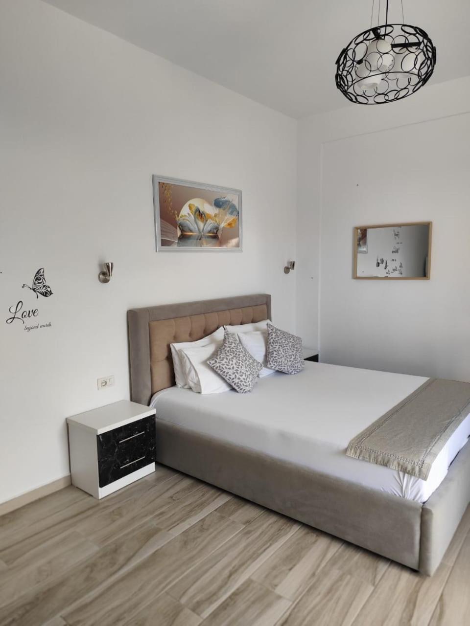 M&J Home Ksamil Kültér fotó